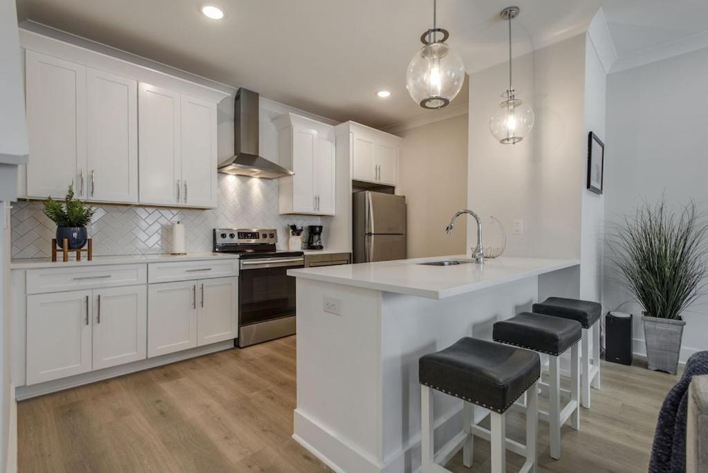 Classy, Cozy, Close To Downtown Nashville Exterior foto